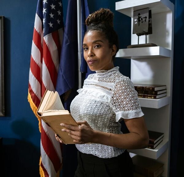 corporate intelligence research analysis